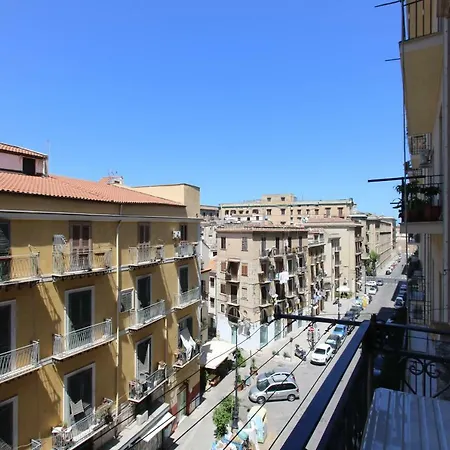 Le Case D'Un Tempo Palermo Exterior photo